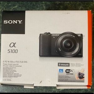 Sony Alpha a5100 16-50mm Mirrorless Digital Camera w/3 inch flip screen